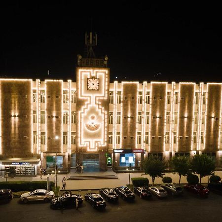 Richmind Hotel Vagharshapat Zewnętrze zdjęcie