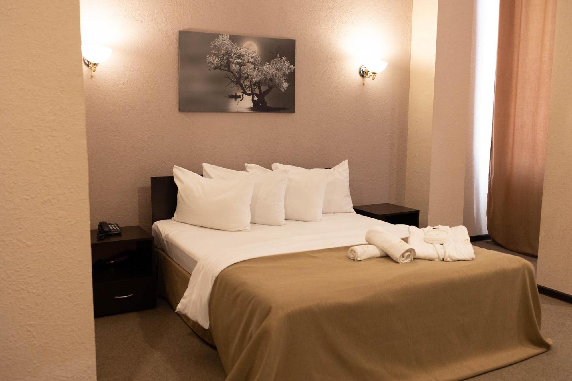 Richmind Hotel Vagharshapat Zewnętrze zdjęcie