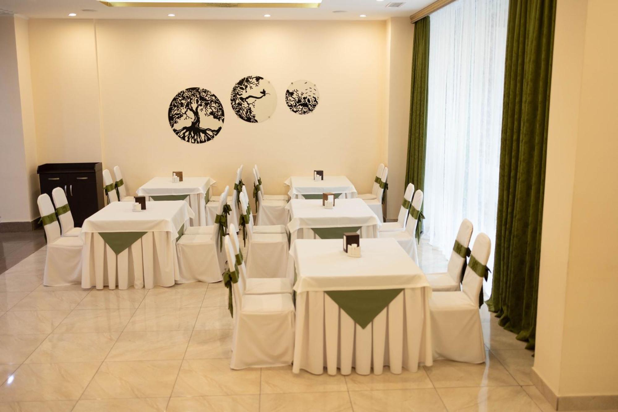 Richmind Hotel Vagharshapat Zewnętrze zdjęcie