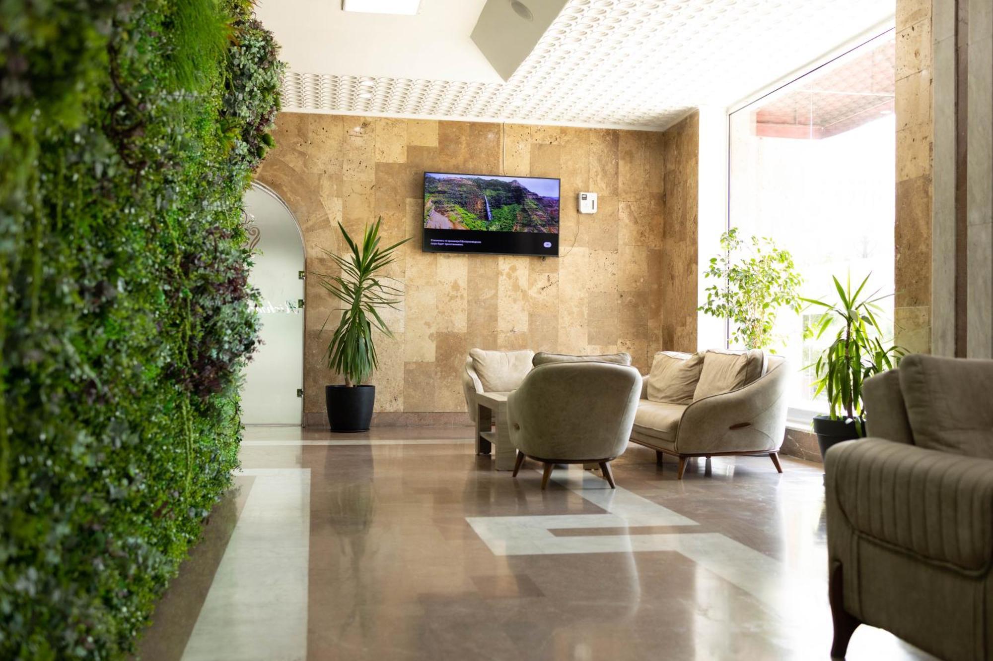 Richmind Hotel Vagharshapat Zewnętrze zdjęcie