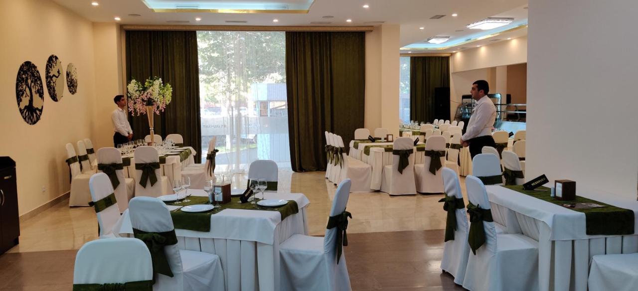 Richmind Hotel Vagharshapat Zewnętrze zdjęcie