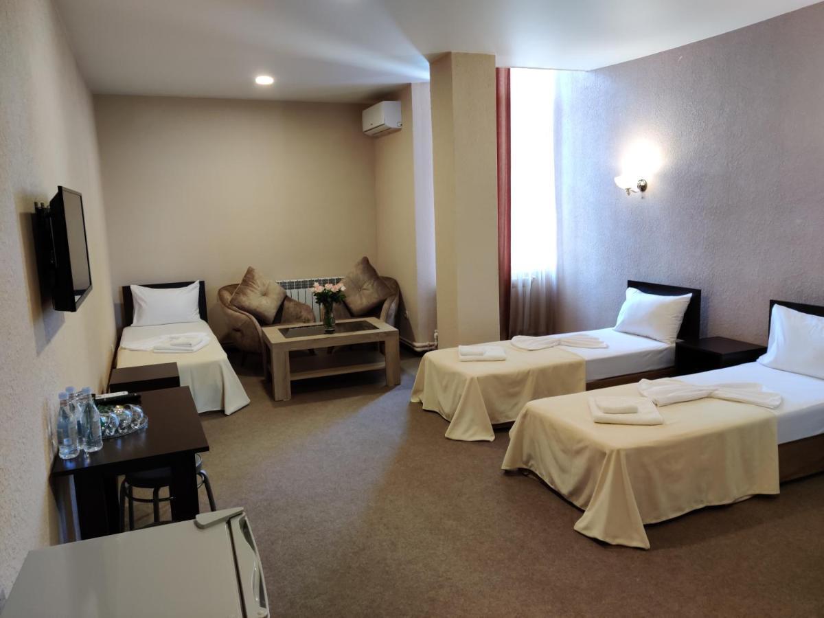 Richmind Hotel Vagharshapat Zewnętrze zdjęcie
