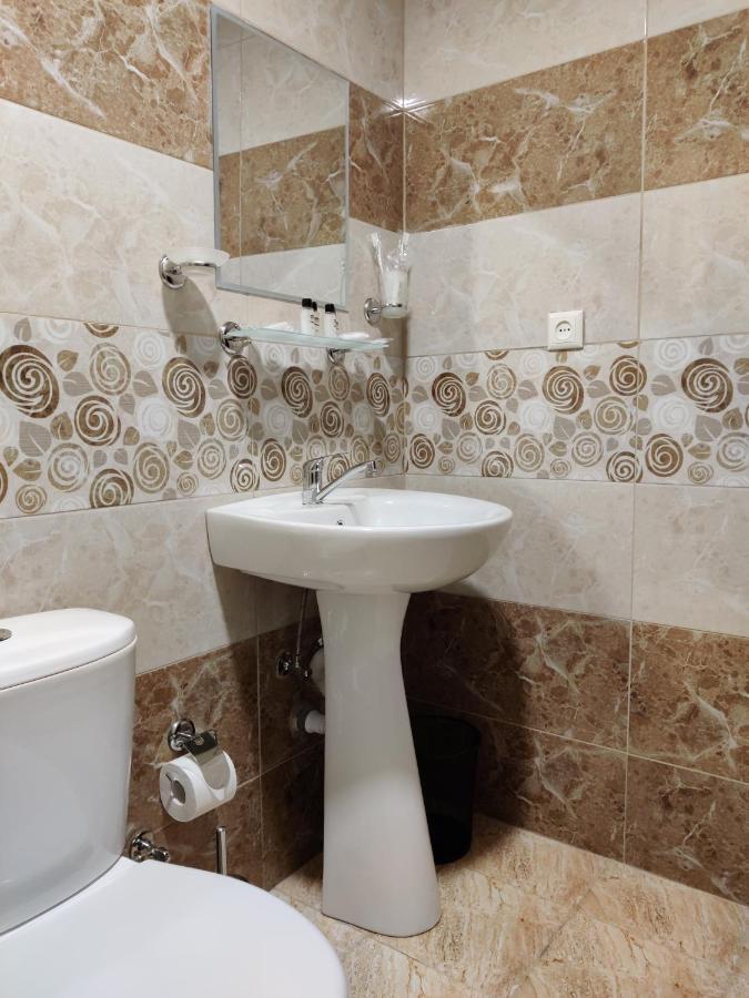 Richmind Hotel Vagharshapat Zewnętrze zdjęcie