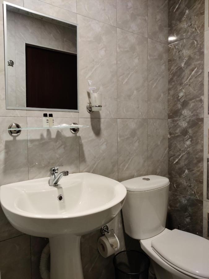 Richmind Hotel Vagharshapat Zewnętrze zdjęcie