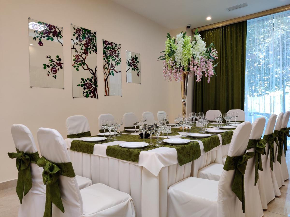 Richmind Hotel Vagharshapat Zewnętrze zdjęcie