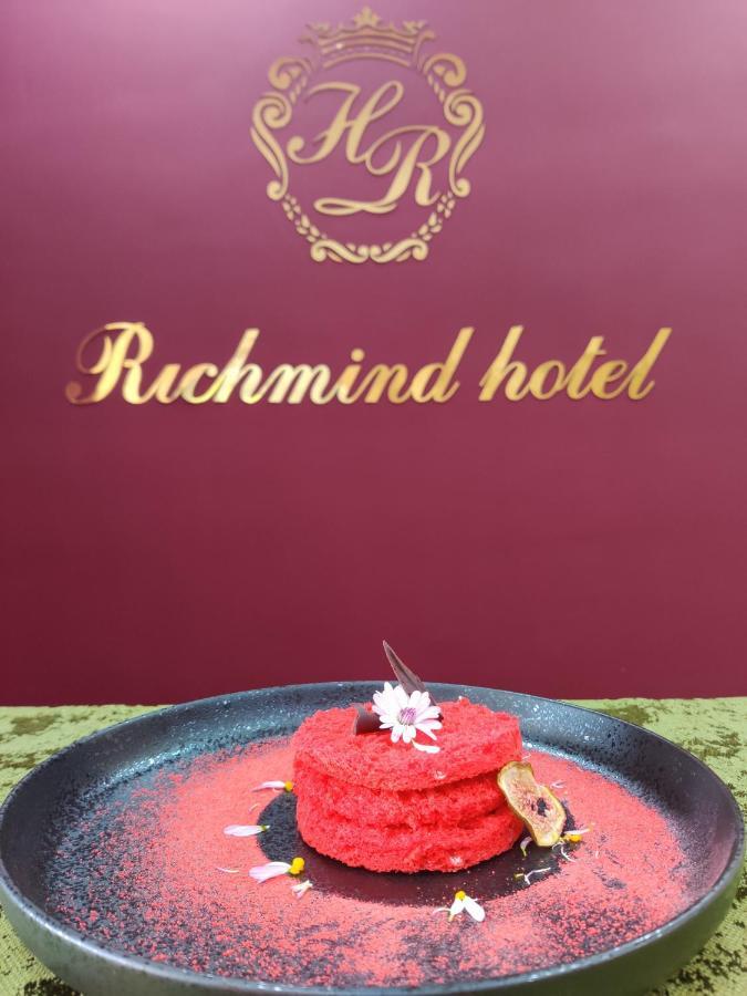 Richmind Hotel Vagharshapat Zewnętrze zdjęcie